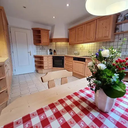 Alpenhorizont * Гарміш-Партенкірхен