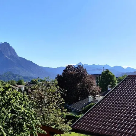 Alpenhorizont Apartmán *